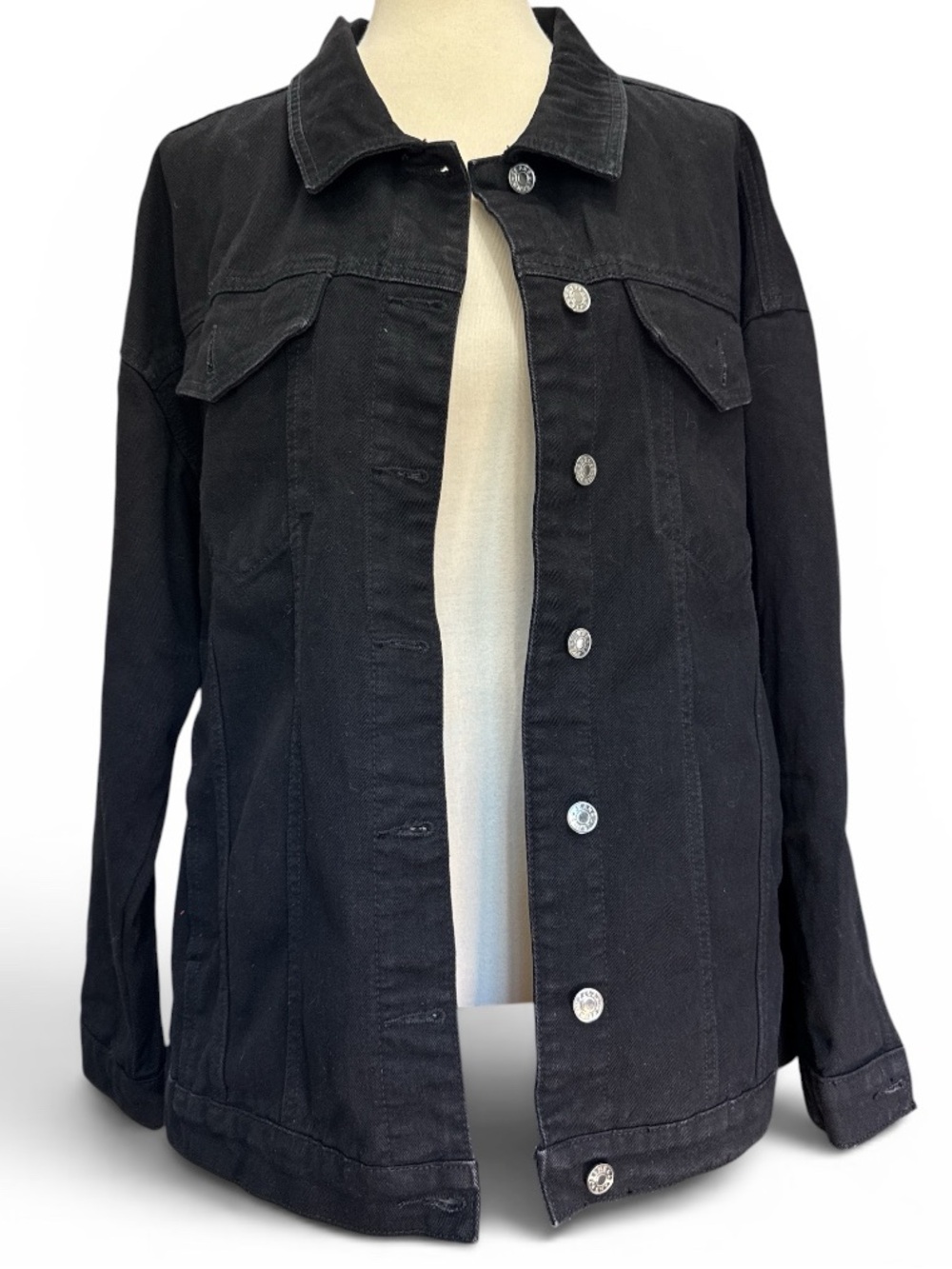 Black Women's Denim Jacket - Oversized #541